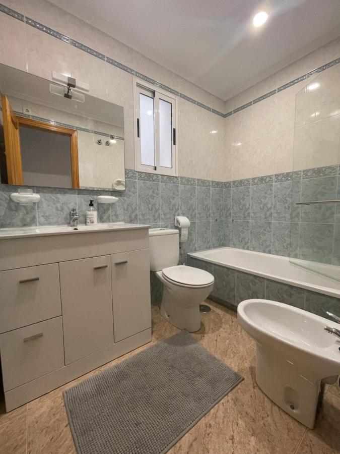 Costa Blanca Apartment ตอร์เรเวียคา ภายนอก รูปภาพ